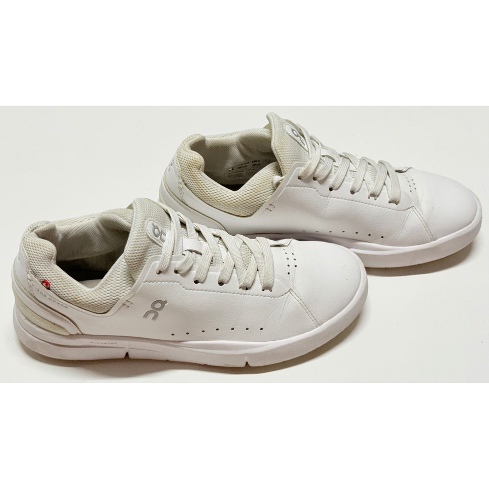 On Running THE ROGER Advantage White Ivory Sneakers Womens 8 48.99452